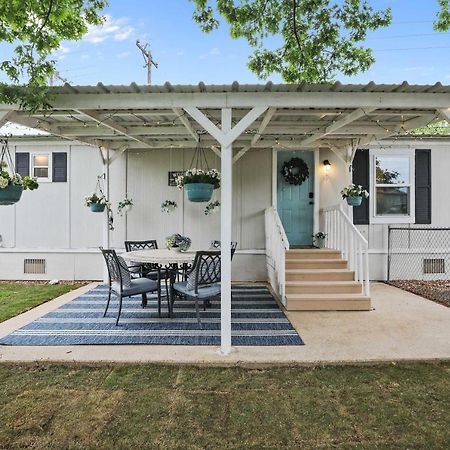 Pet-Friendly Lake Dallas Home Near Lewisville Lake Esterno foto