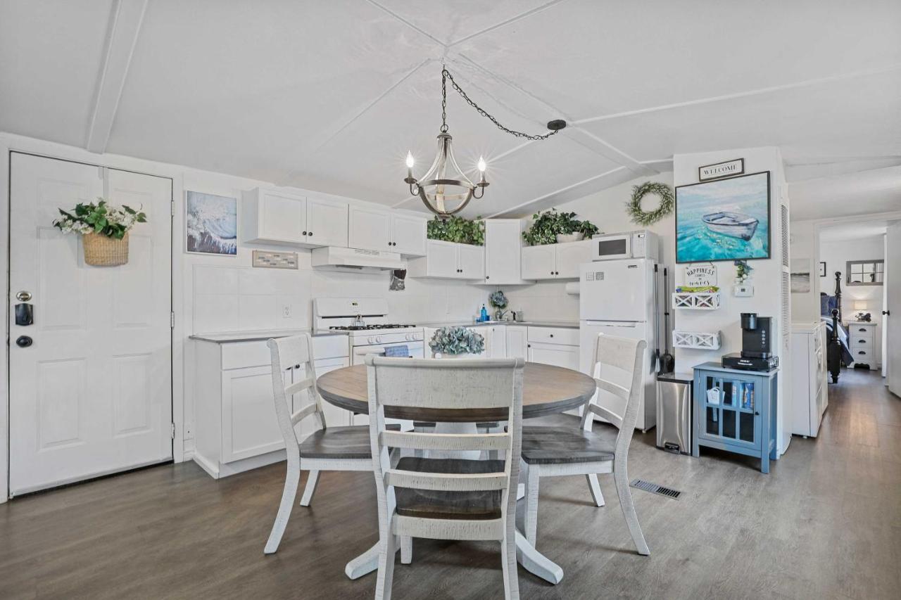Pet-Friendly Lake Dallas Home Near Lewisville Lake Esterno foto